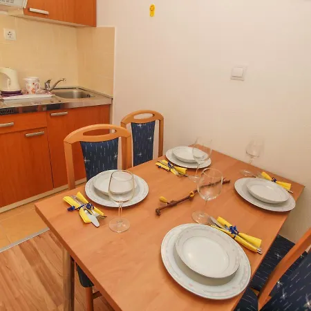 Apartamento Puharic Makarska