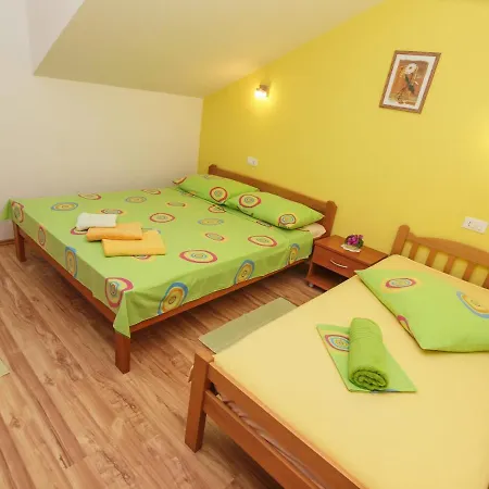 Vila Puharic * Makarska