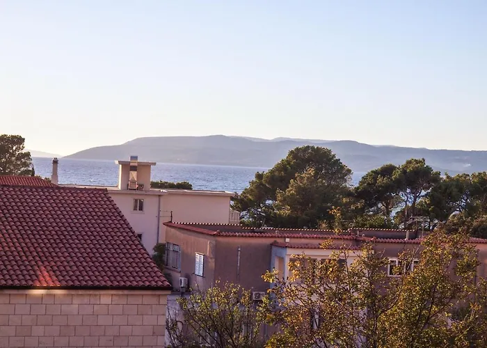 Puharic Lägenhet Makarska